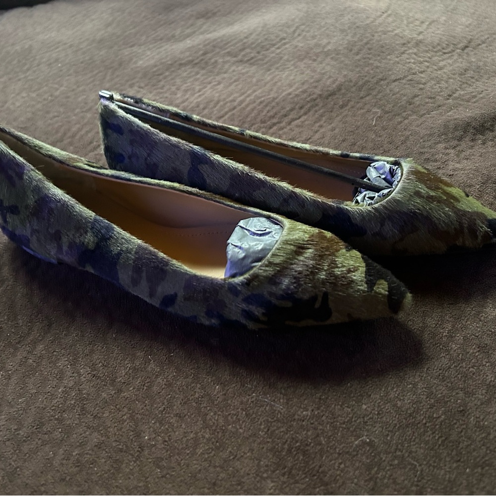 UGG Collection Calf Hair Camouflage Print Women's Flats, size 7, made in Italy